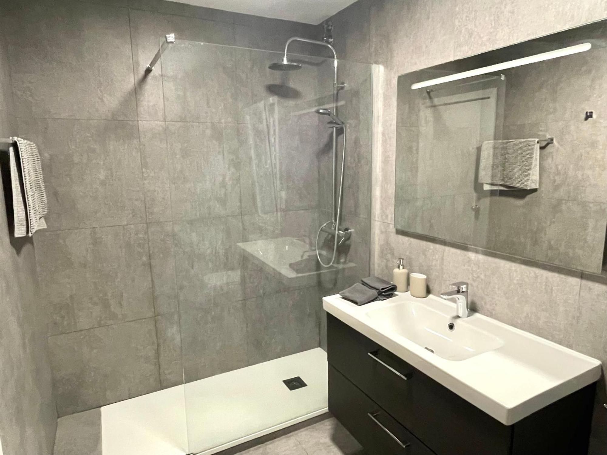 La Pimentera Central Apartments 3 - Parking Gratis Marbella Dış mekan fotoğraf